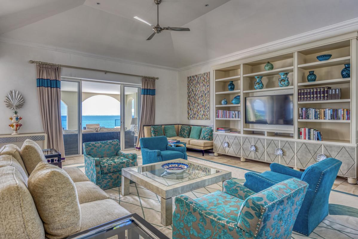 39 Location villa piscine vue mer Terres Basses Saint Martin_salon